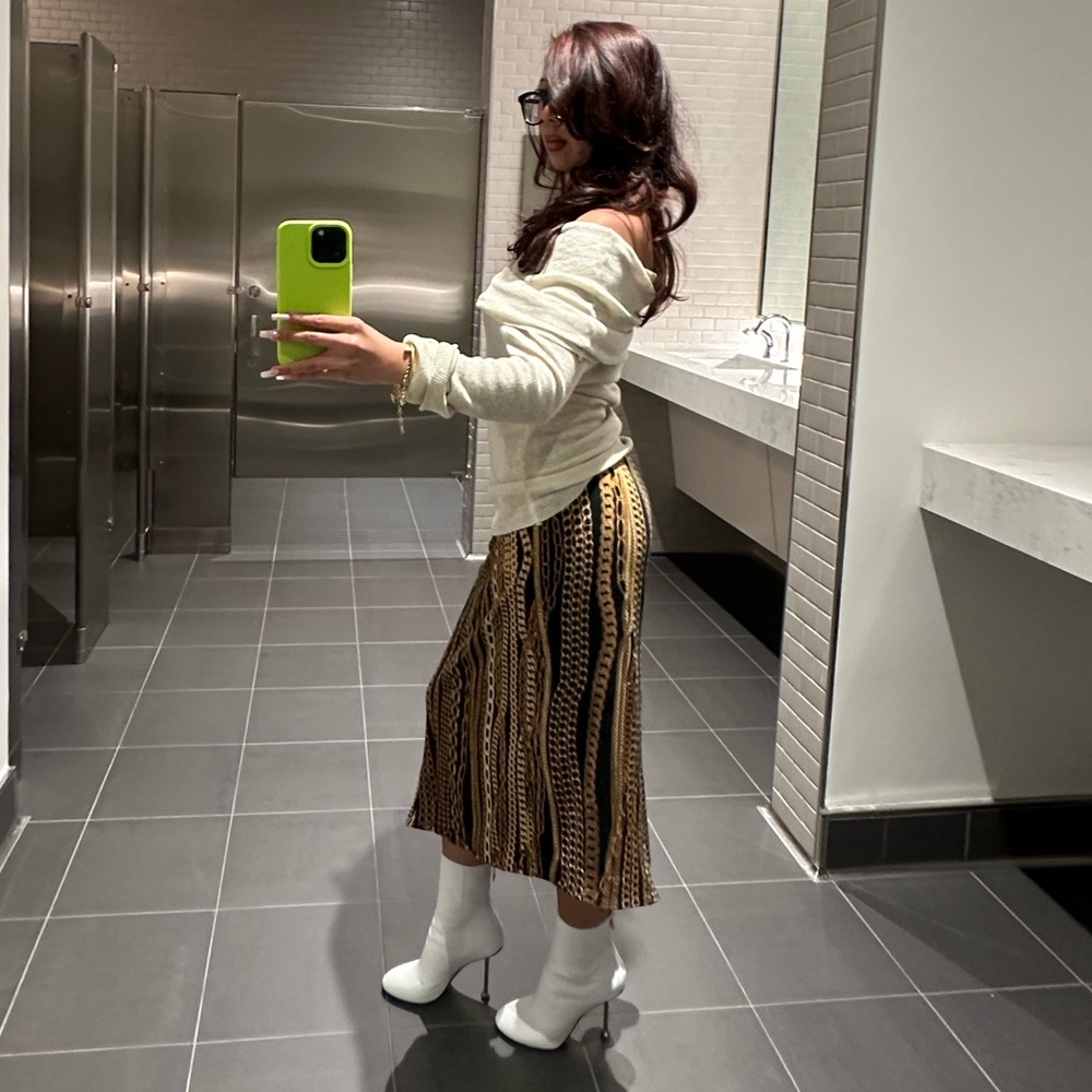 Meet your Posher, Angel